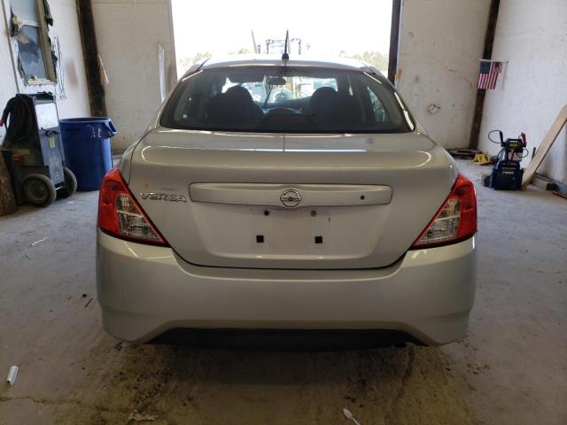 صورة رقم 6 من المزاد - 2015 NISSAN VERSA S مع VIN 3N1CN7AP1FL910211