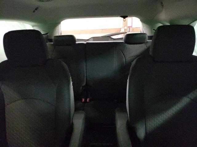 Photo 10 from auction – 2011 CHEVROLET TRAVERSE L with VIN 1GNKRGED3BJ418446