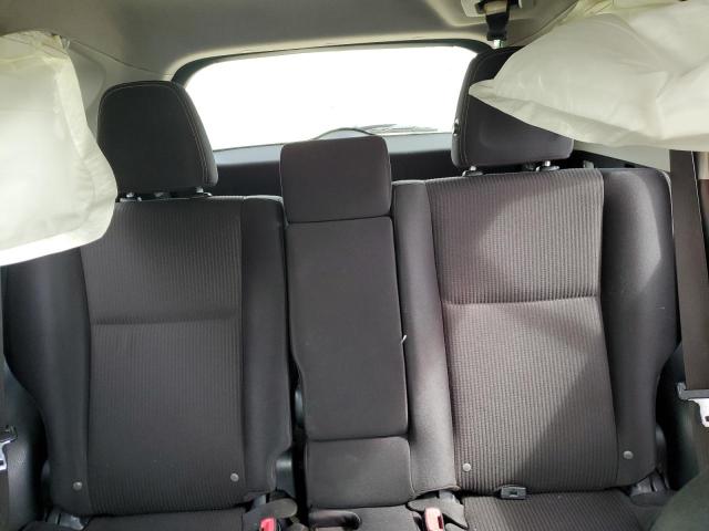 Photo 10 from auction – 2014 TOYOTA RAV4 LE with VIN JTMBFREV2ED072396