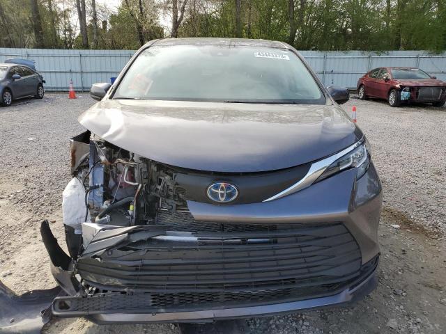 Photo 5 from auction – 2021 TOYOTA SIENNA LE with VIN 5TDBSKFC7MS021592