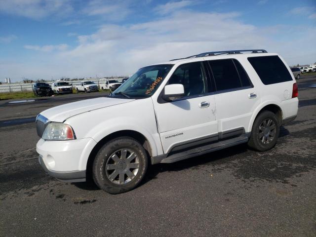 Photo 1 from auction – 2003 LINCOLN NAVIGATOR with VIN 5LMFU27R43LJ37677