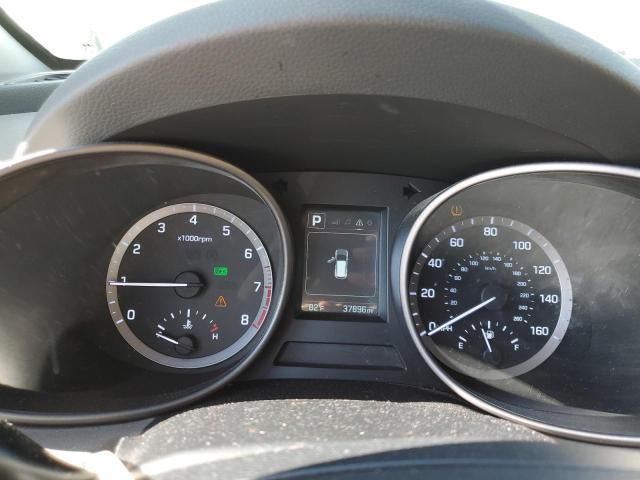 Photo 9 from auction – 2017 HYUNDAI SANTA FE S with VIN 5NMZU3LBXHH011738