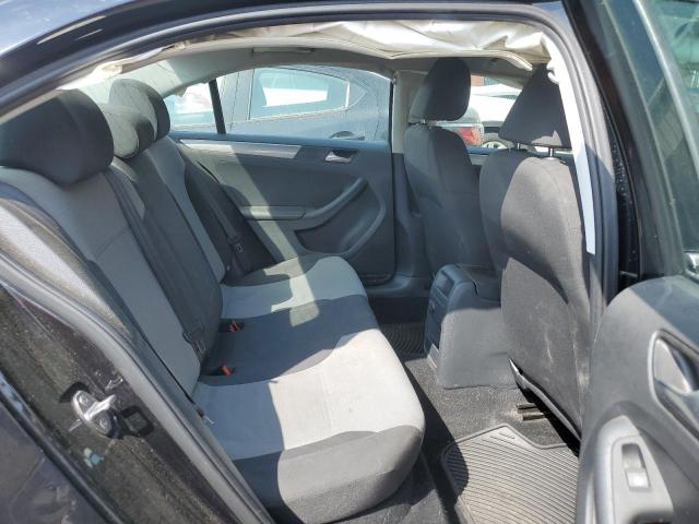 Photo 10 from auction – 2017 VOLKSWAGEN JETTA S with VIN 3VW2B7AJ8HM406231
