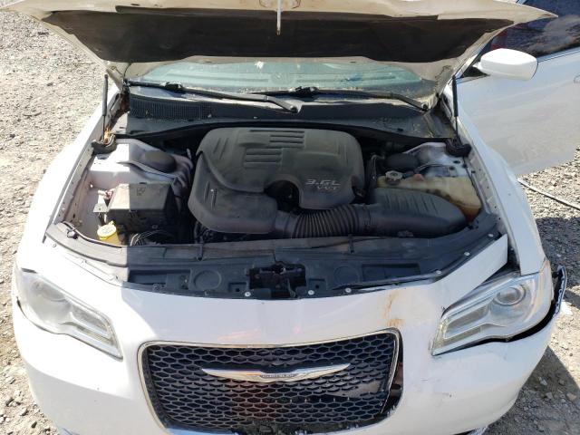 Photo 11 from auction – 2015 CHRYSLER 300 LIMITE with VIN 2C3CCAAG7FH929827