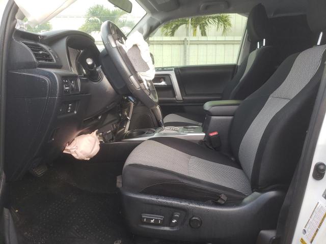 Photo 7 from auction – 2015 TOYOTA 4RUNNER SR with VIN JTEZU5JR5F5103170