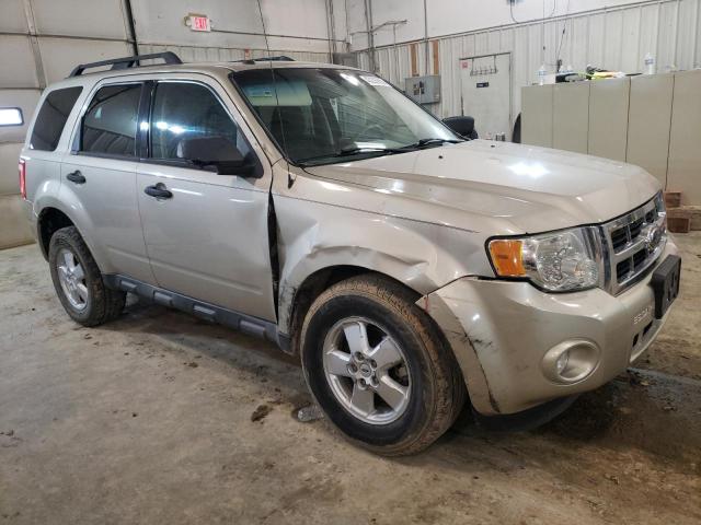 Photo 4 from auction – 2010 FORD ESCAPE with VIN 1FMCU0D75AKA12882
