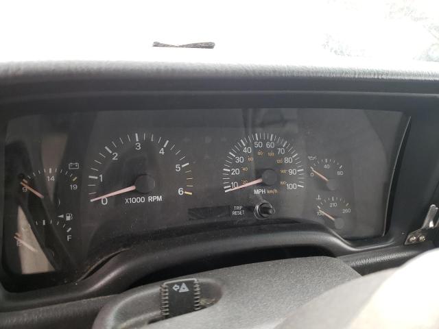Photo 9 from auction – 2000 JEEP CHEROKEE S with VIN 1J4FF48S3YL195313