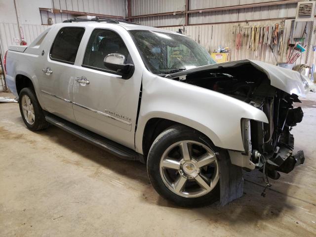 Photo 4 from auction – 2013 CHEVROLET AVALANCHE with VIN 3GNMCGE06DG203770