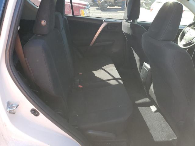 Photo 11 from auction – 2017 TOYOTA RAV4 LE with VIN JTMBFREV7HJ702337