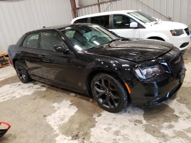 Photo 4 from auction – 2021 CHRYSLER 300 S with VIN 2C3CCABG3MH634526