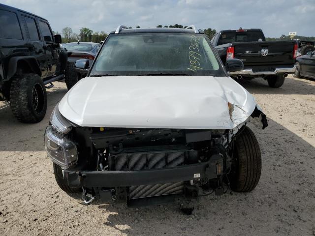 Photo 5 from auction – 2022 HYUNDAI VENUE SEL with VIN KMHRC8A35NU202057