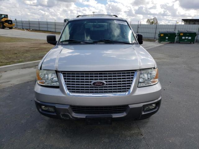 Photo 5 from auction – 2004 FORD EXPEDITION with VIN 1FMEU15W74LA22526