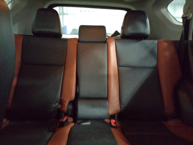 Photo 10 from auction – 2015 TOYOTA RAV4 LIMIT with VIN 2T3DFREV4FW256851