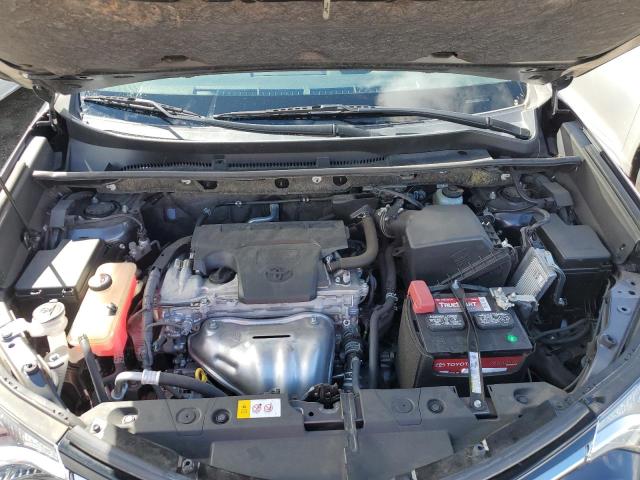 Photo 11 from auction – 2017 TOYOTA RAV4 LE with VIN JTMZFREV5HJ709933