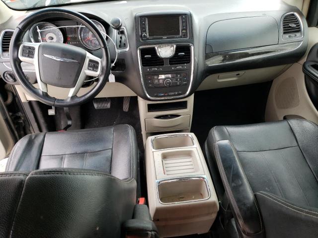 Photo 8 from auction – 2014 CHRYSLER TOWN & COU with VIN 2C4RC1BG7ER243039