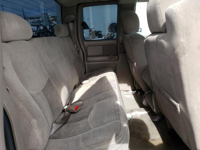 Photo 10 from auction – 2004 CHEVROLET SILVERADO with VIN 2GCEC19T541145707