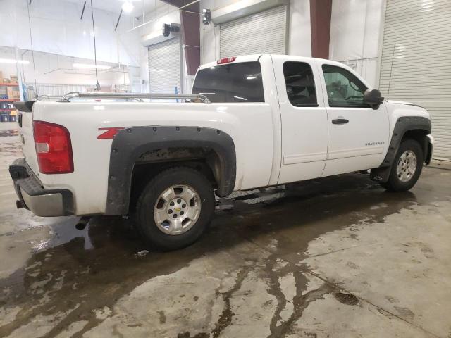 Photo 3 from auction – 2011 CHEVROLET SILVERADO with VIN 1GCRKSE33BZ261315