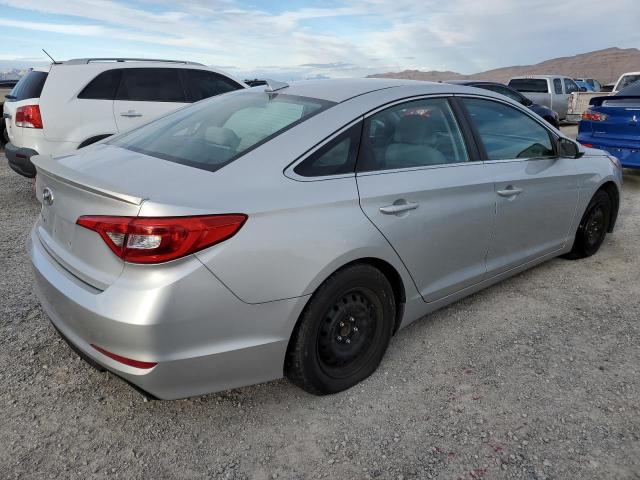 Photo 3 from auction – 2016 HYUNDAI SONATA SE with VIN 5NPE24AFXGH336004