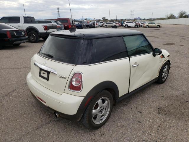 Photo 3 from auction – 2011 MINI COOPER with VIN WMWSU3C52BT183454