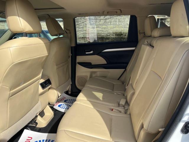 Foto 6 de la subasta – 2016 TOYOTA HIGHLANDER con VIN 5TDJKRFH3GS348639