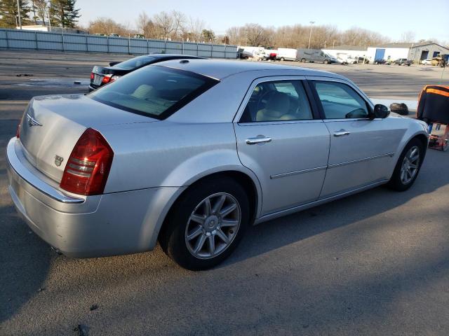 Photo 3 from auction – 2006 CHRYSLER 300C with VIN 2C3KA63H26H439851