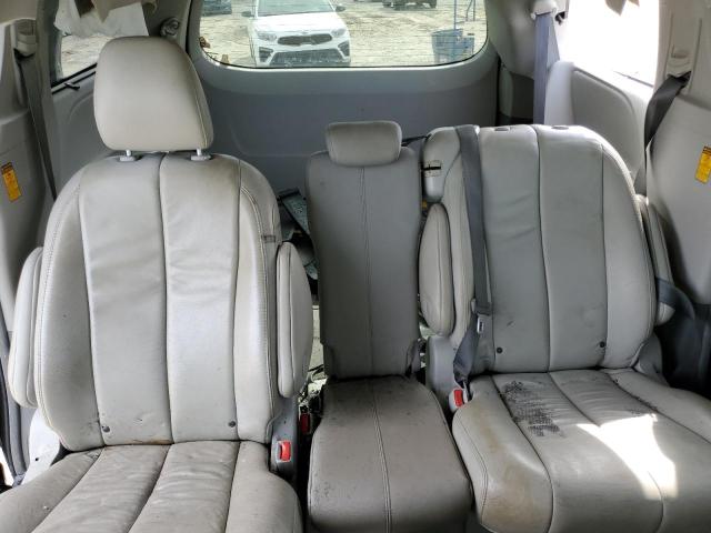 Photo 10 from auction – 2014 TOYOTA SIENNA XLE with VIN 5TDYK3DC9ES425143