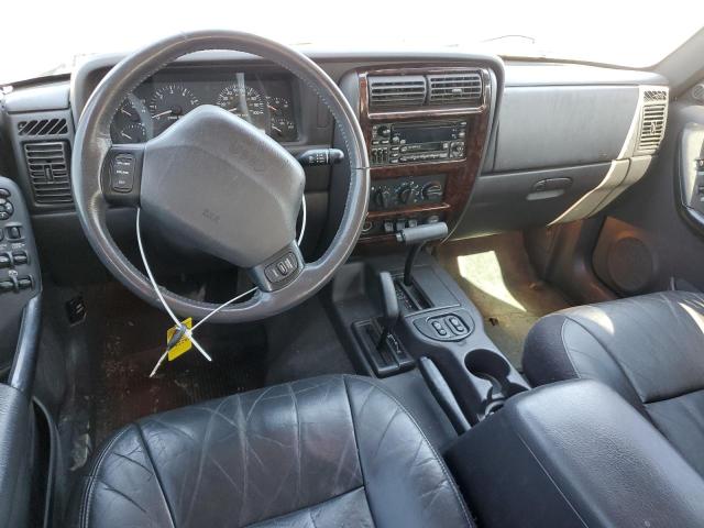 Photo 8 from auction – 2001 JEEP CHEROKEE C with VIN 1J4FF58SX1L577267