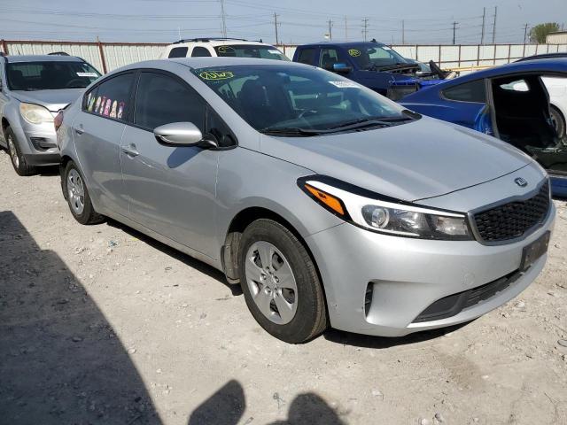 Photo 4 from auction – 2017 KIA FORTE LX with VIN 3KPFL4A72HE137917