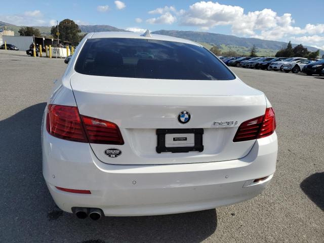 Photo 6 from auction – 2016 BMW 528 I with VIN WBA5A5C51GD527469