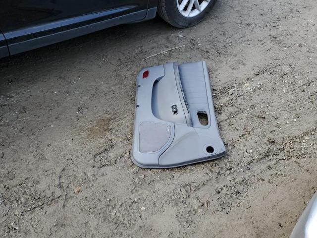 Photo 12 from auction – 2004 KIA OPTIMA with VIN KNAGD126745284422