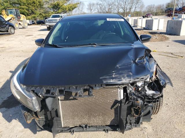 Photo 5 from auction – 2018 KIA FORTE LX with VIN 3KPFK4A71JE242408