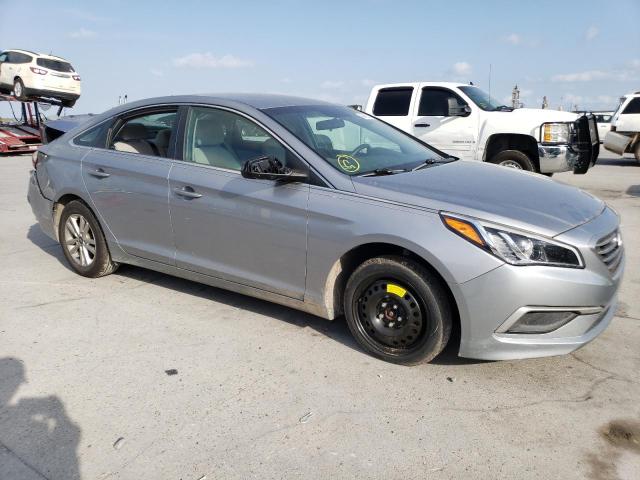 Photo 4 from auction – 2017 HYUNDAI SONATA SE with VIN 5NPE24AF8HH543993