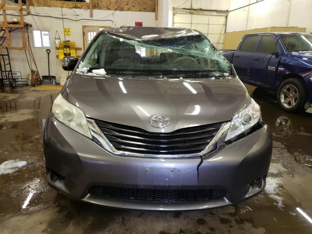 Photo 5 from auction – 2011 TOYOTA SIENNA LE with VIN 5TDKK3DC7BS129278