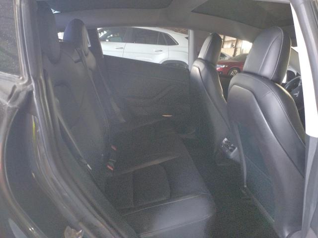 Photo 10 from auction – 2018 TESLA MODEL 3 with VIN 5YJ3E1EB6JF068949