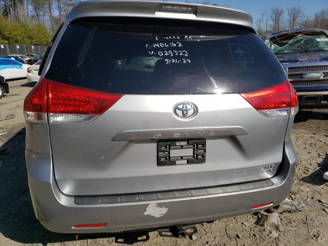 Photo 6 from auction – 2011 TOYOTA SIENNA XLE with VIN 5TDDK3DC4BS028322