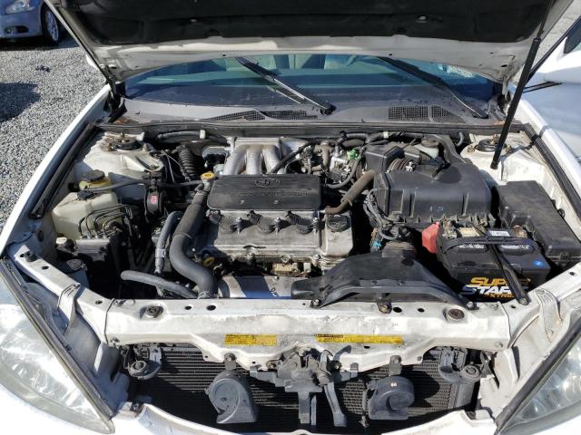 Photo 11 from auction – 2002 TOYOTA CAMRY LE with VIN 4T1BF30K42U500583