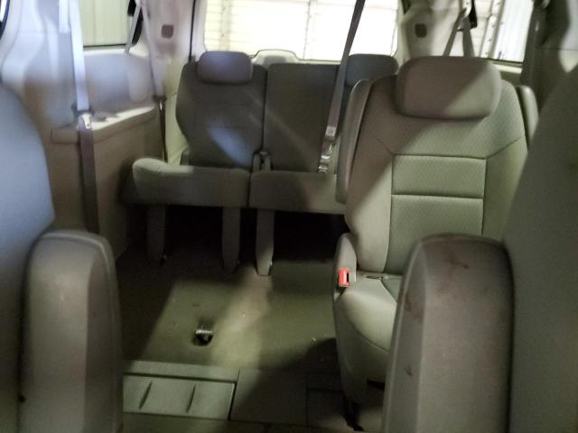 Photo 10 from auction – 2010 CHRYSLER TOWN & COU with VIN 2A4RR5D13AR222000
