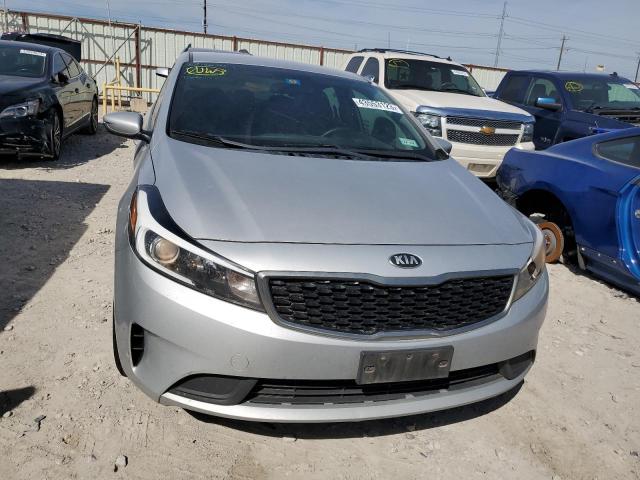 Photo 5 from auction – 2017 KIA FORTE LX with VIN 3KPFL4A72HE137917