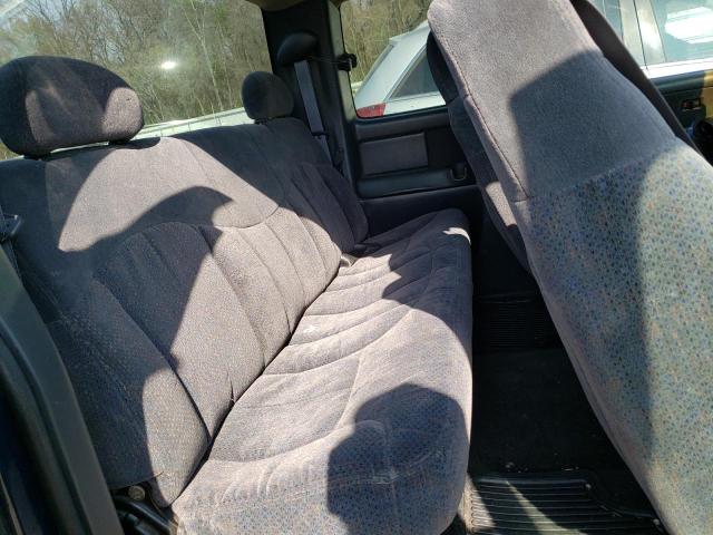Photo 10 from auction – 1999 CHEVROLET SILVERADO with VIN 2GCEC19T0X1180580