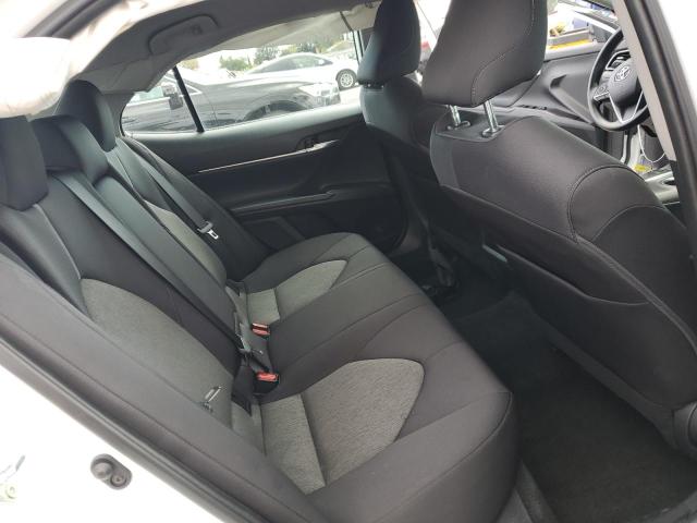 Photo 10 from auction – 2022 TOYOTA CAMRY LE with VIN 4T1C11AK2NU644837