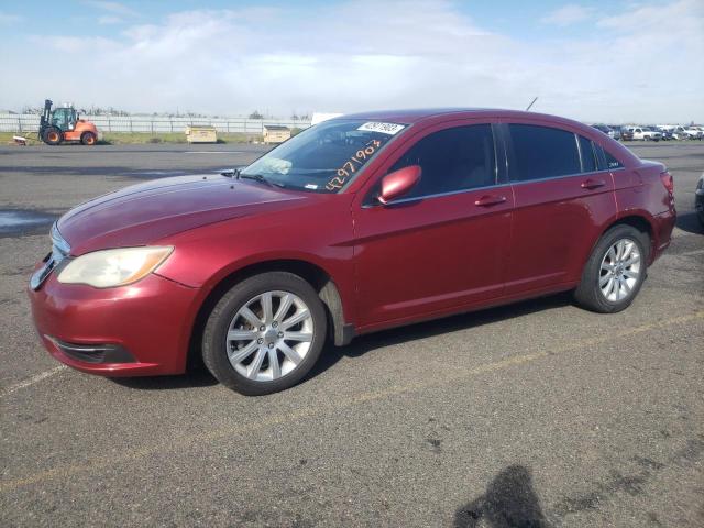 CHRYSLER 200 TOURIN 2013 مع رقم تعريف المركبة 1C3CCBBB0DN631679 - صورة من المزاد