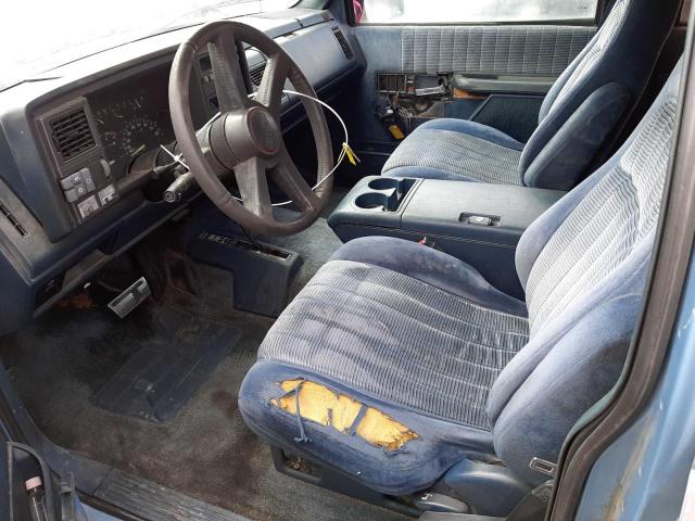 Photo 7 from auction – 1992 GMC SUBURBAN K with VIN 1GKFK16K0NJ729656