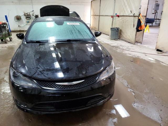 Photo 5 from auction – 2015 CHRYSLER 200 S with VIN 1C3CCCDG5FN583436