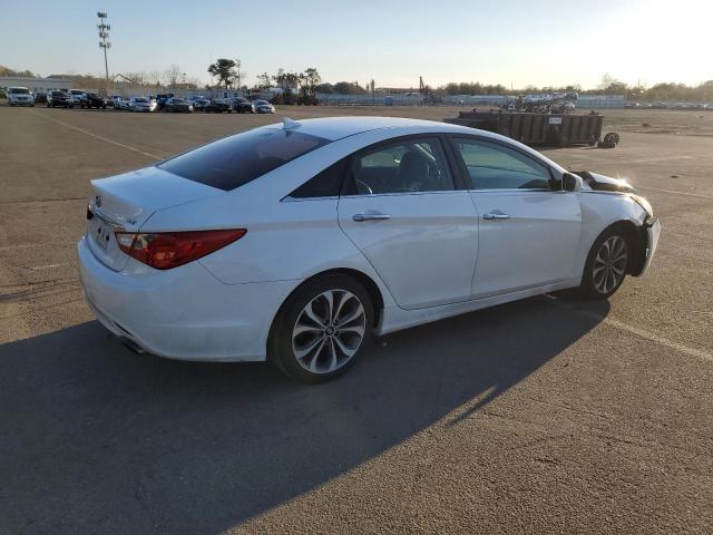 Photo 3 from auction – 2011 HYUNDAI SONATA SE with VIN 5NPEC4AB3BH317717