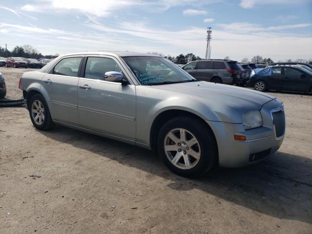 Photo 4 from auction – 2005 CHRYSLER 300 TOURIN with VIN 2C3JA53G05H685387