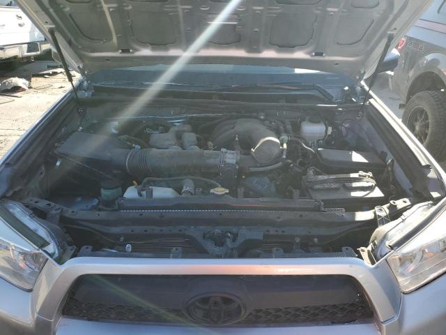 Photo 12 from auction – 2011 TOYOTA 4RUNNER SR with VIN JTEBU5JR2B5071645