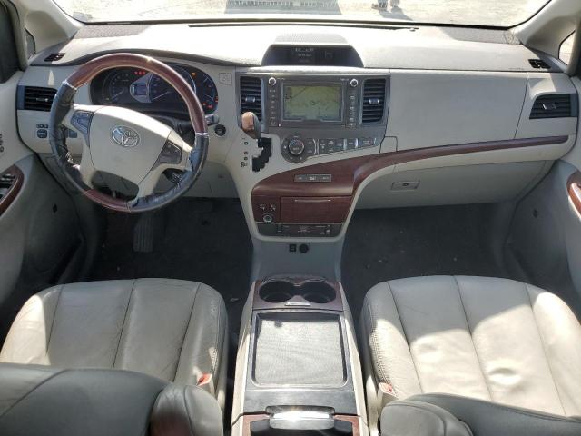 Photo 8 from auction – 2011 TOYOTA SIENNA XLE with VIN 5TDYK3DC1BS102748