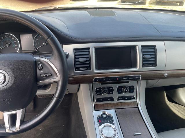 Photo 9 from auction – 2013 JAGUAR XF with VIN SAJWA0ES8DPS95994