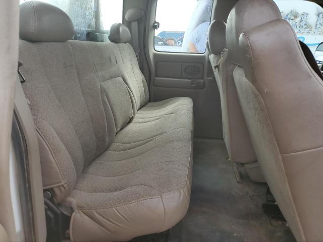 Photo 10 from auction – 2001 CHEVROLET SILVERADO with VIN 1GCHC29UX1E305389