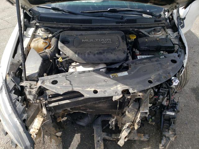 Photo 11 from auction – 2015 CHRYSLER 200 LIMITE with VIN 1C3CCCAB4FN582478